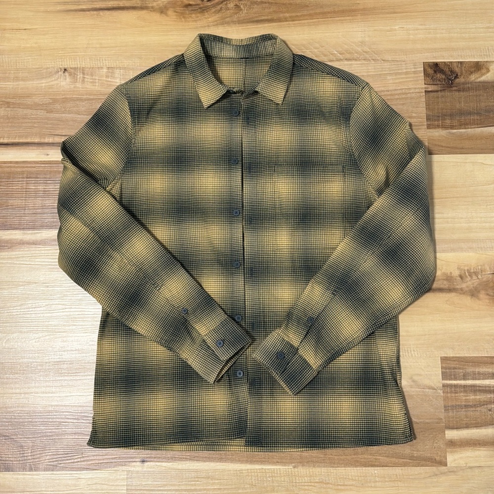 Men’s lululemon Masons Peak long sleeve flannel shirt - black and yellow